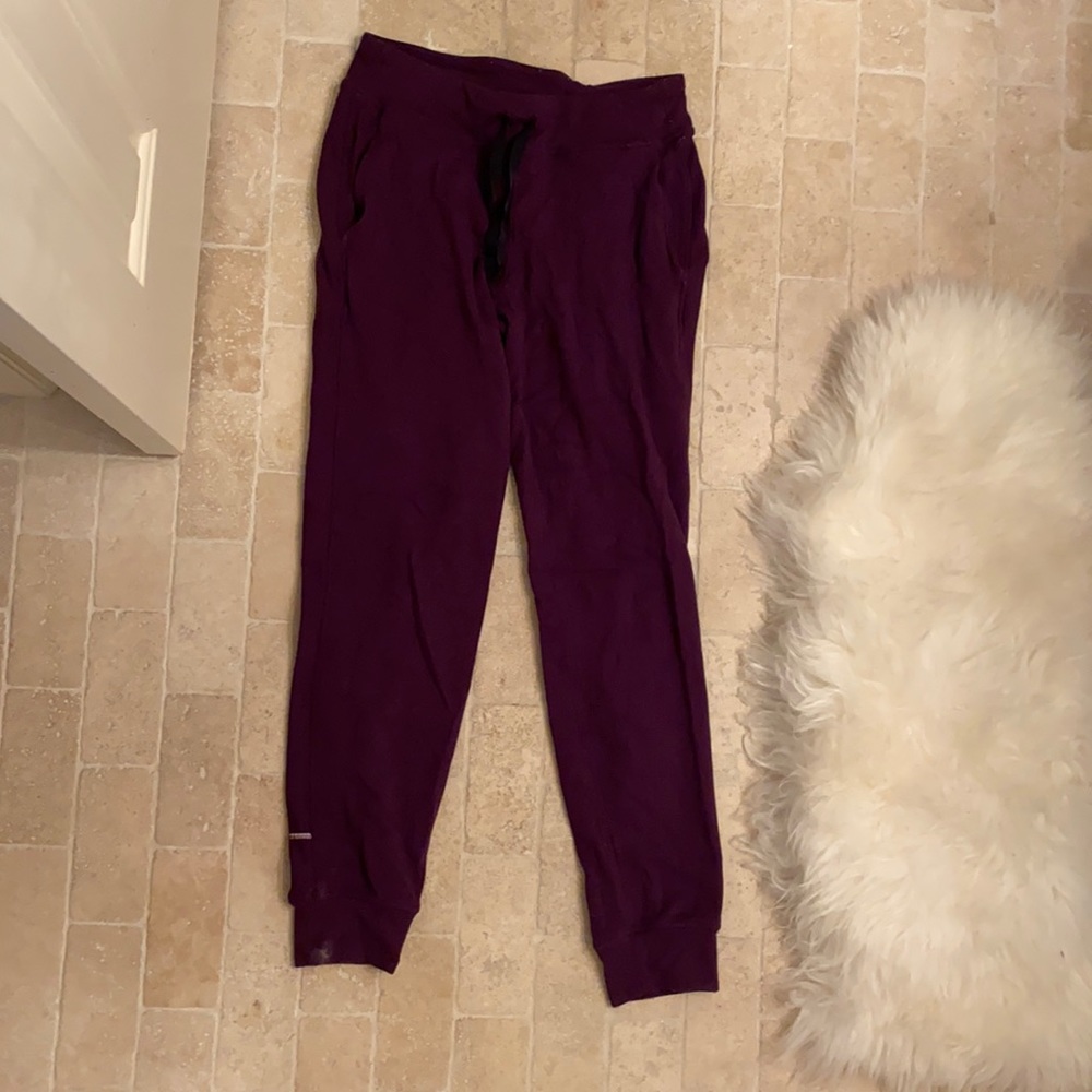 Lululemon joggers